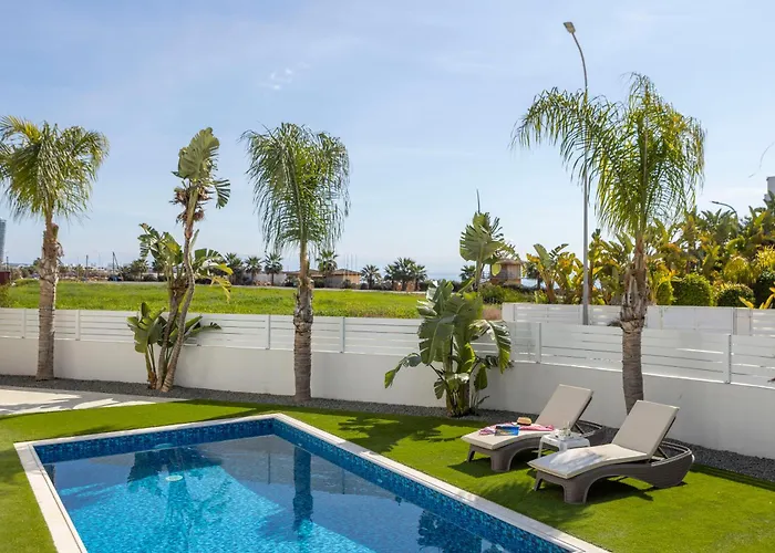 Sweet Seaview Villa *