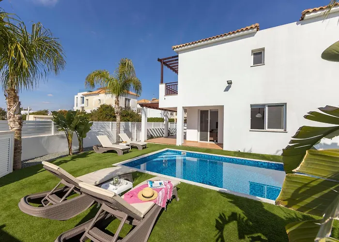 Sweet Seaview Villa *