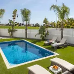 Villa Sweet Seaview