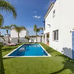 Villa Sweet Seaview