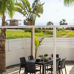 Sweet Seaview Villa *