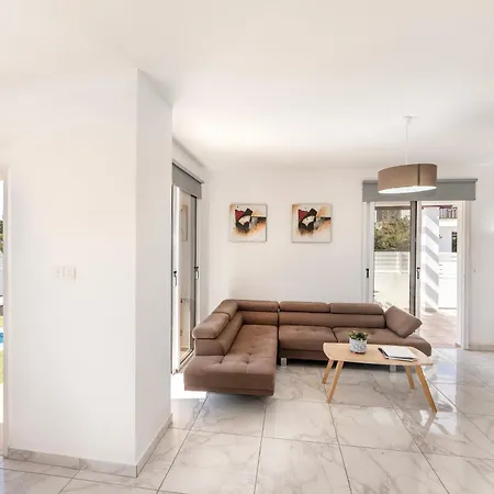 Sweet Seaview * Ayia Napa