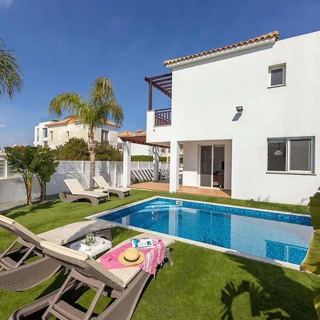 Sweet Seaview Villa *