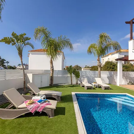 Sweet Seaview Вилла Айя-Напа